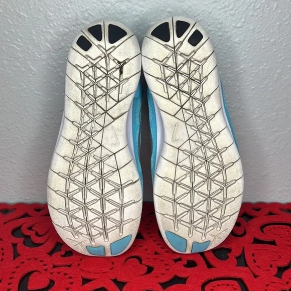 Nike Free Running Shoes - Picture 7 of 9